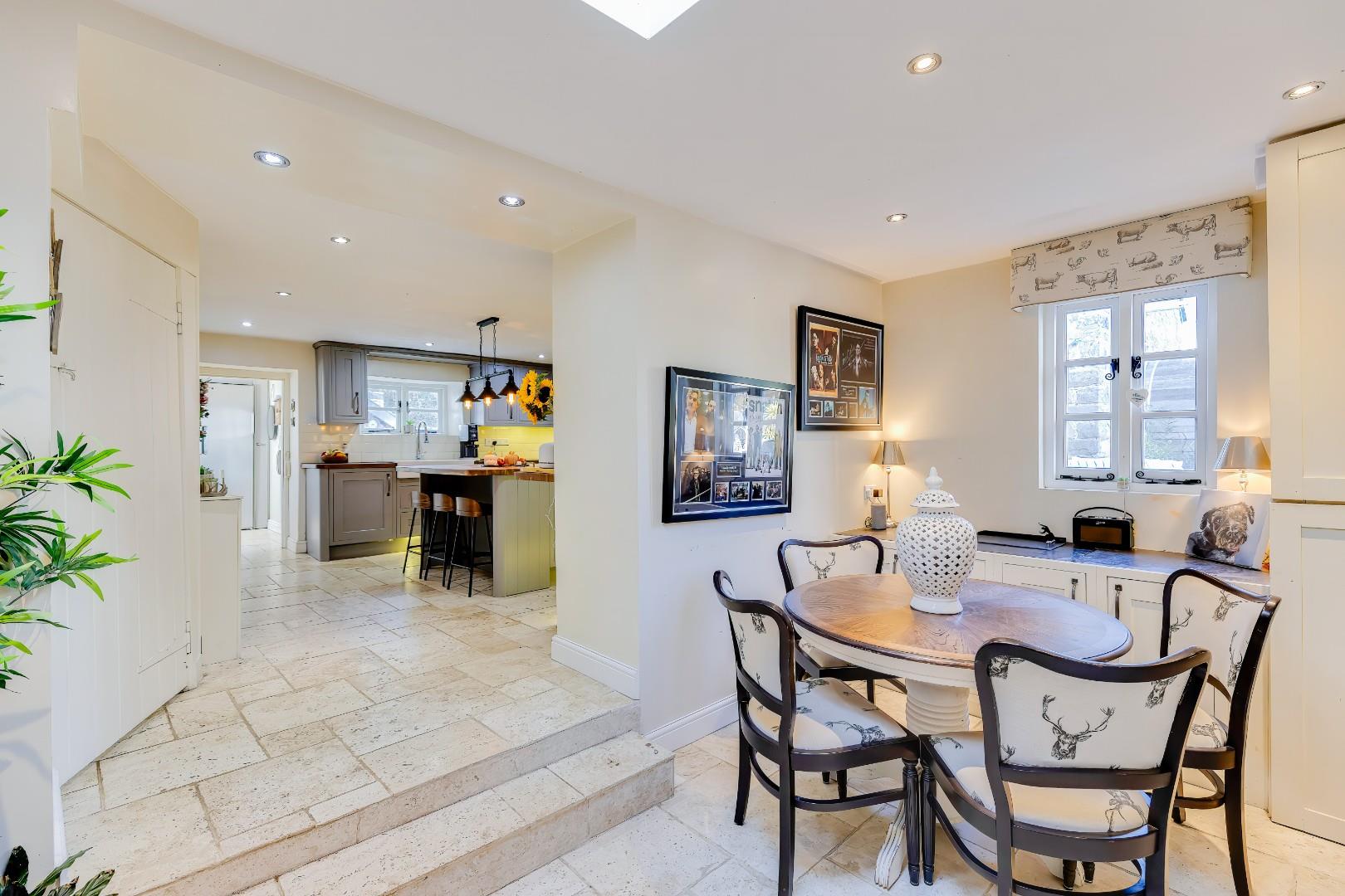 Upper Porthkerry Farm, Porthkerry Road, Rhoose, CF62 3BX